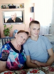 Пономарева Лидия Ивановна с внуком Даниилом